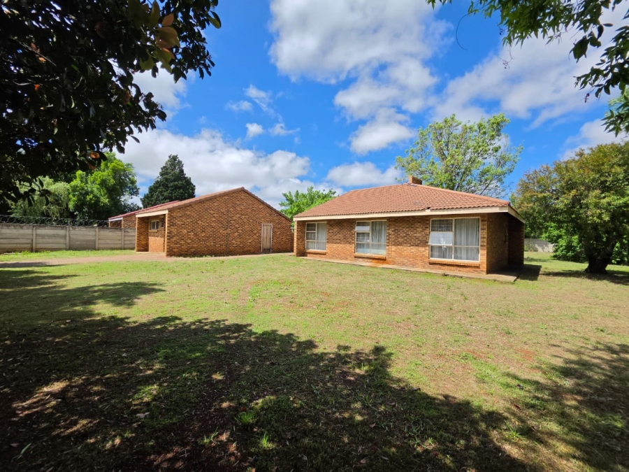 3 Bedroom Property for Sale in Kitty Free State